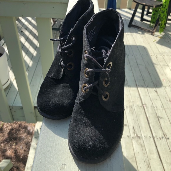 MIA lace up booties - Picture 6 of 6